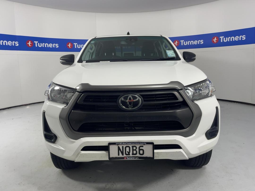 Photo '2' of Toyota Hilux