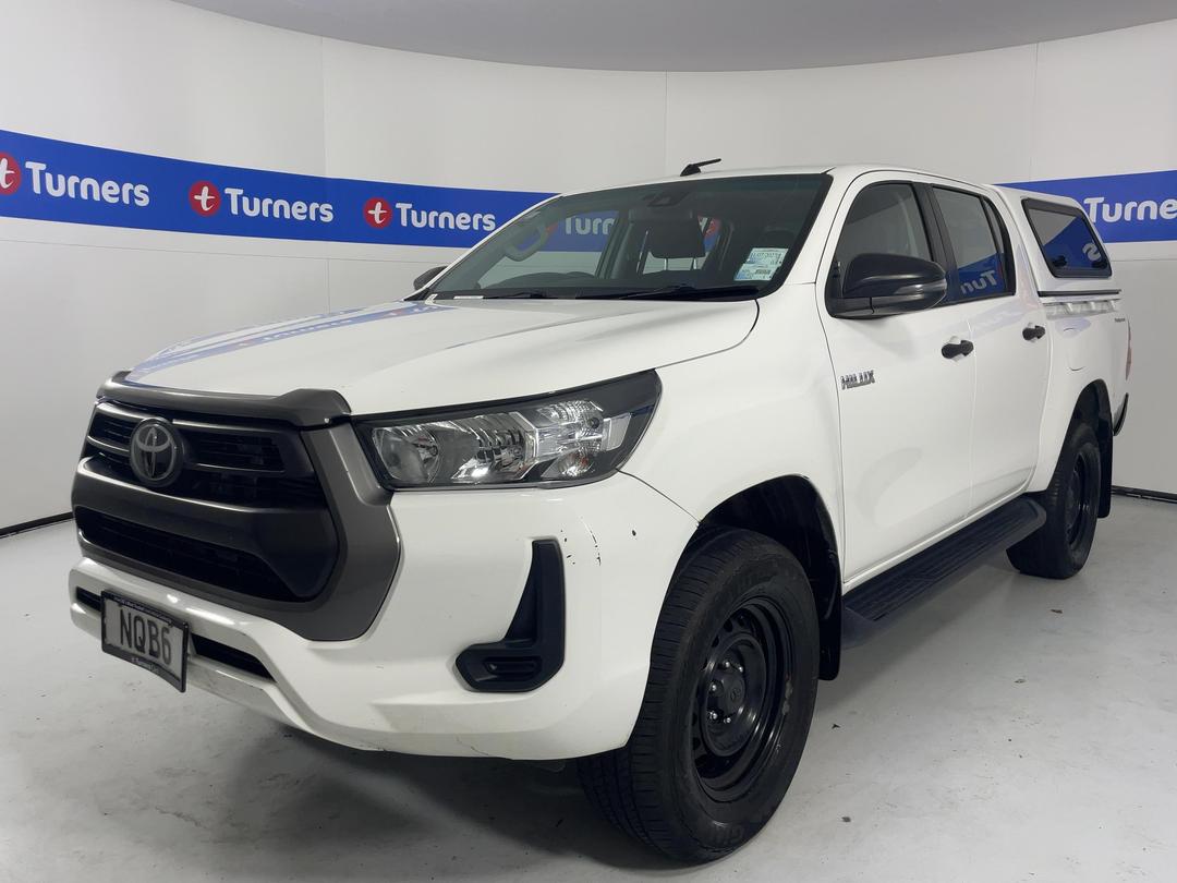 Photo '4' of Toyota Hilux