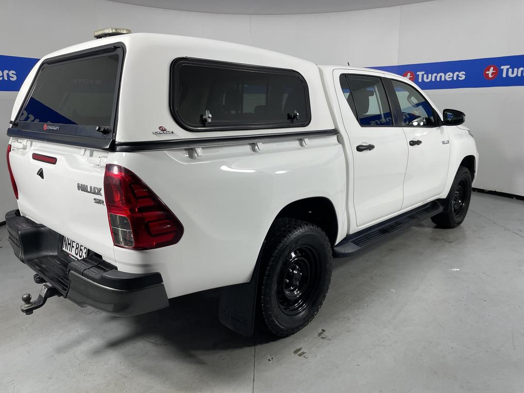 Photo '7' of Toyota Hilux