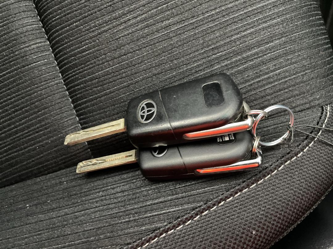 Photo '22' of Toyota Hilux