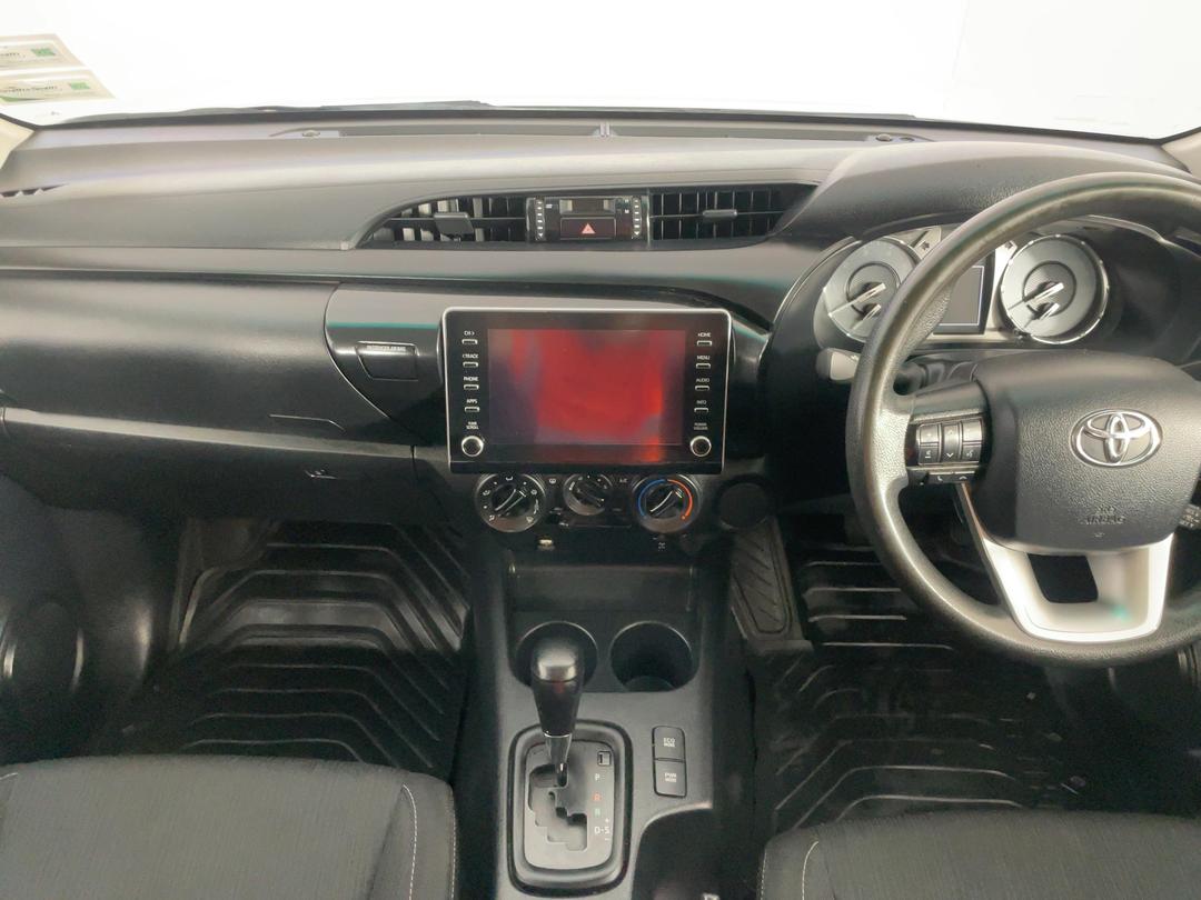 Photo '17' of Toyota Hilux