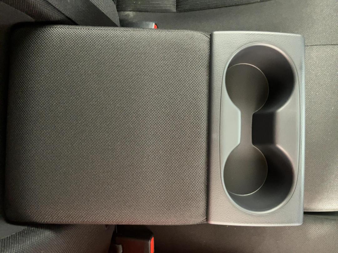 Photo '24' of Toyota Hilux