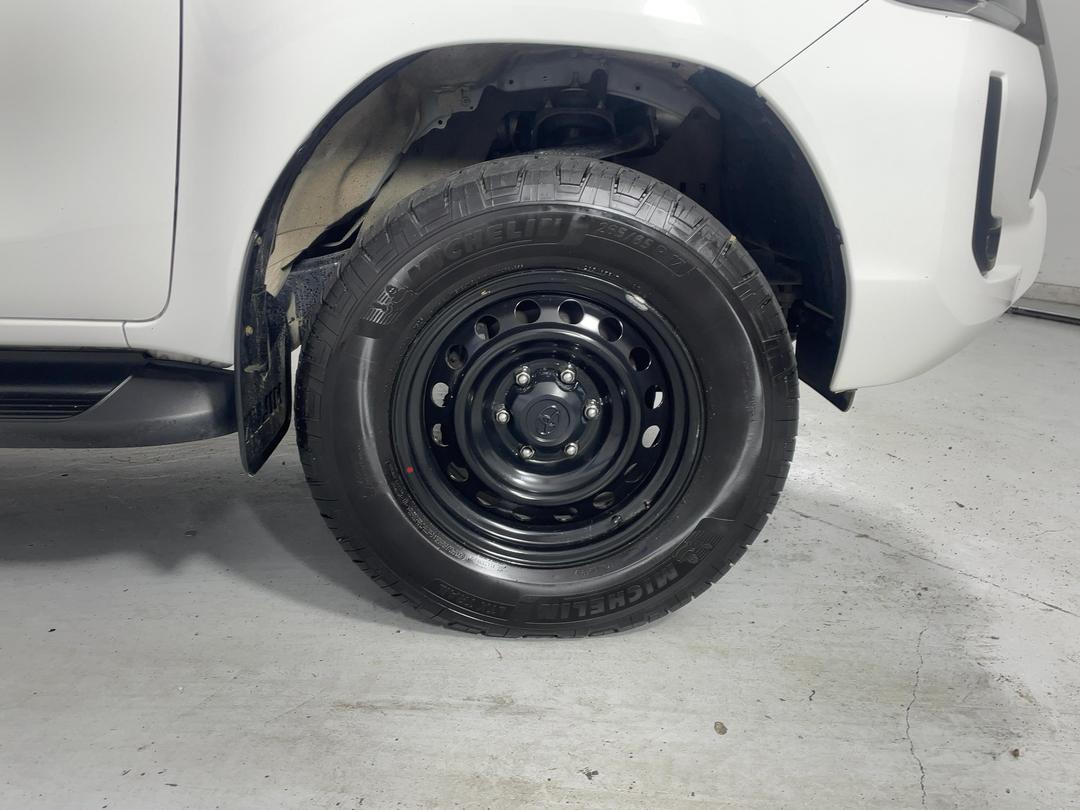 Photo '9' of Toyota Hilux