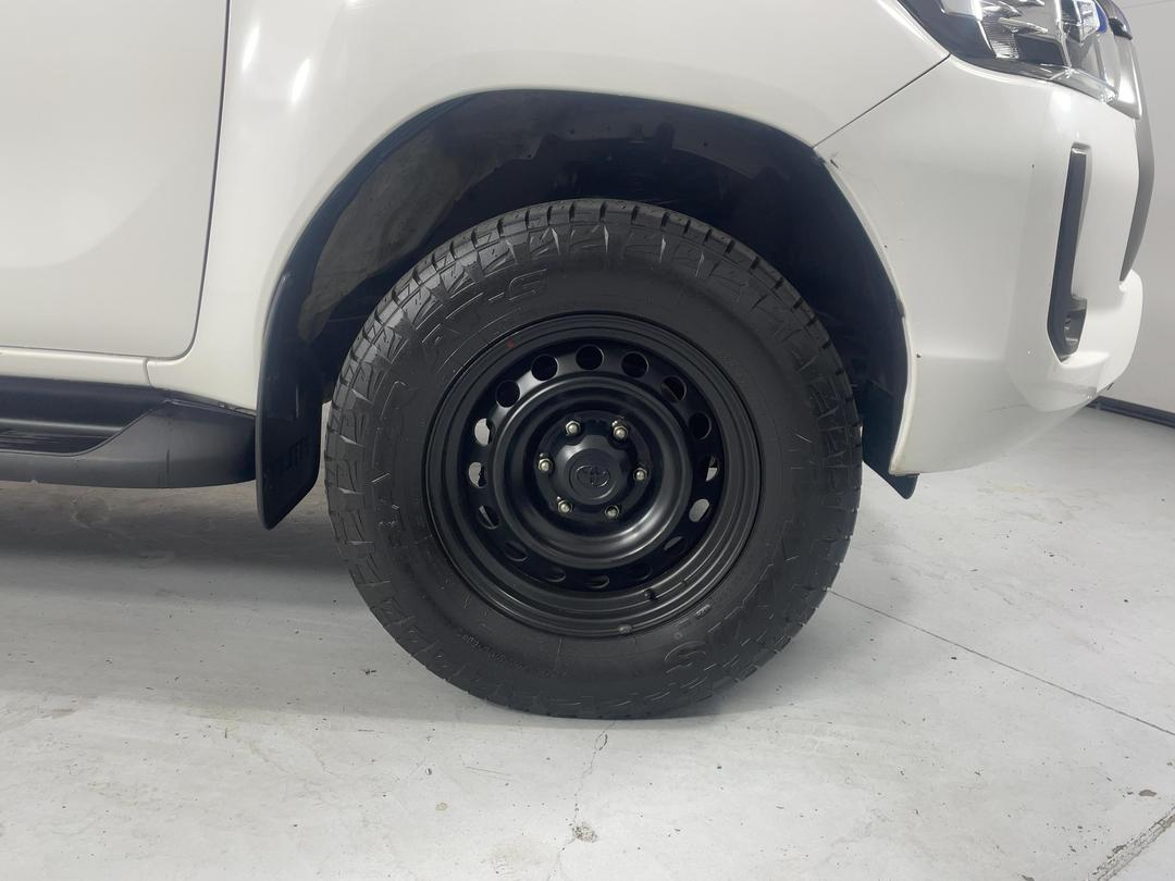 Photo '9' of Toyota Hilux