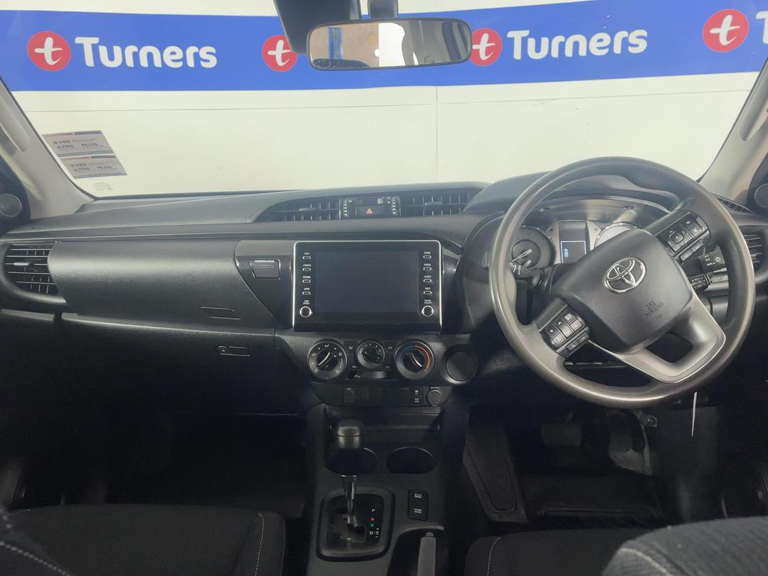 Photo '17' of Toyota Hilux