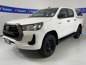 Photo '4' of Toyota Hilux