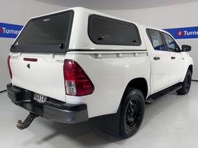 Photo '7' of Toyota Hilux