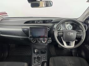 Photo '17' of Toyota Hilux