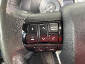 Photo '24' of Toyota Hilux