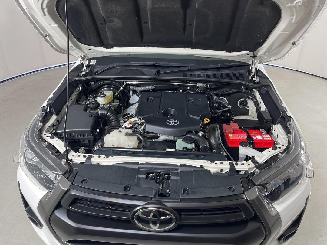 Photo '13' of Toyota Hilux