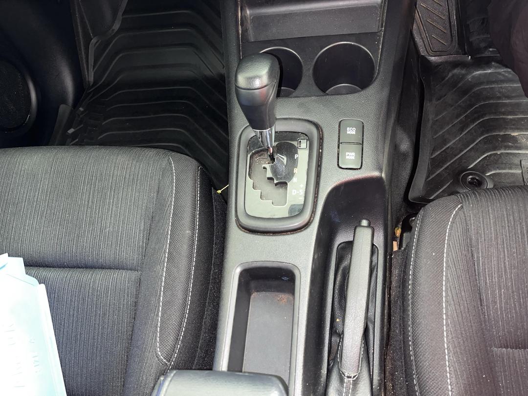 Photo '24' of Toyota Hilux