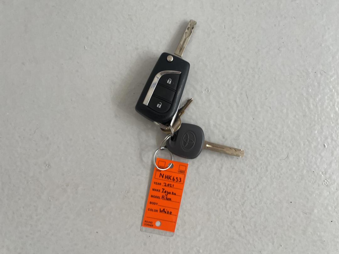 Photo '22' of Toyota Hilux