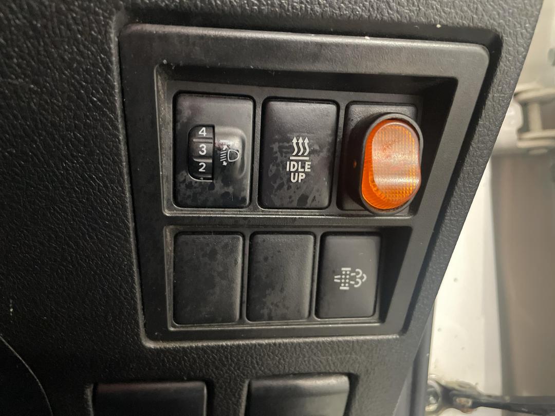 Photo '25' of Toyota Hilux