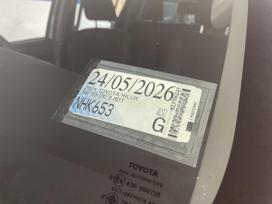 Photo '35' of Toyota Hilux