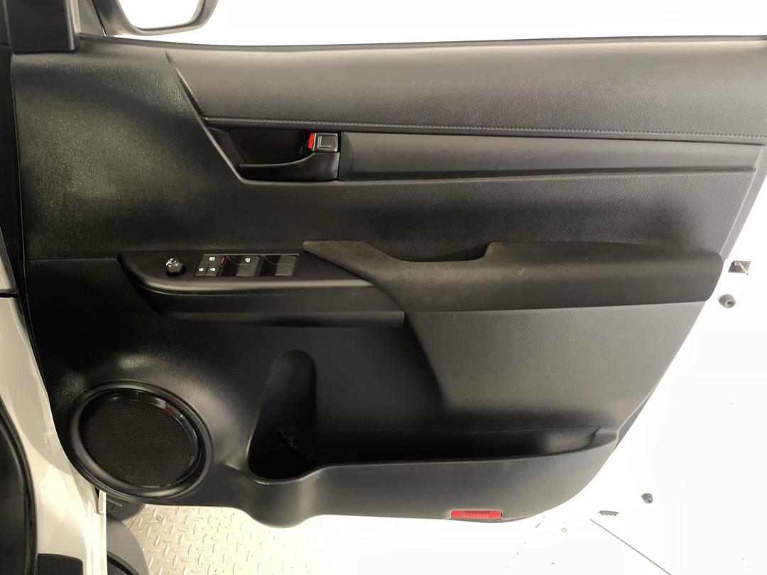 Photo '15' of Toyota Hilux