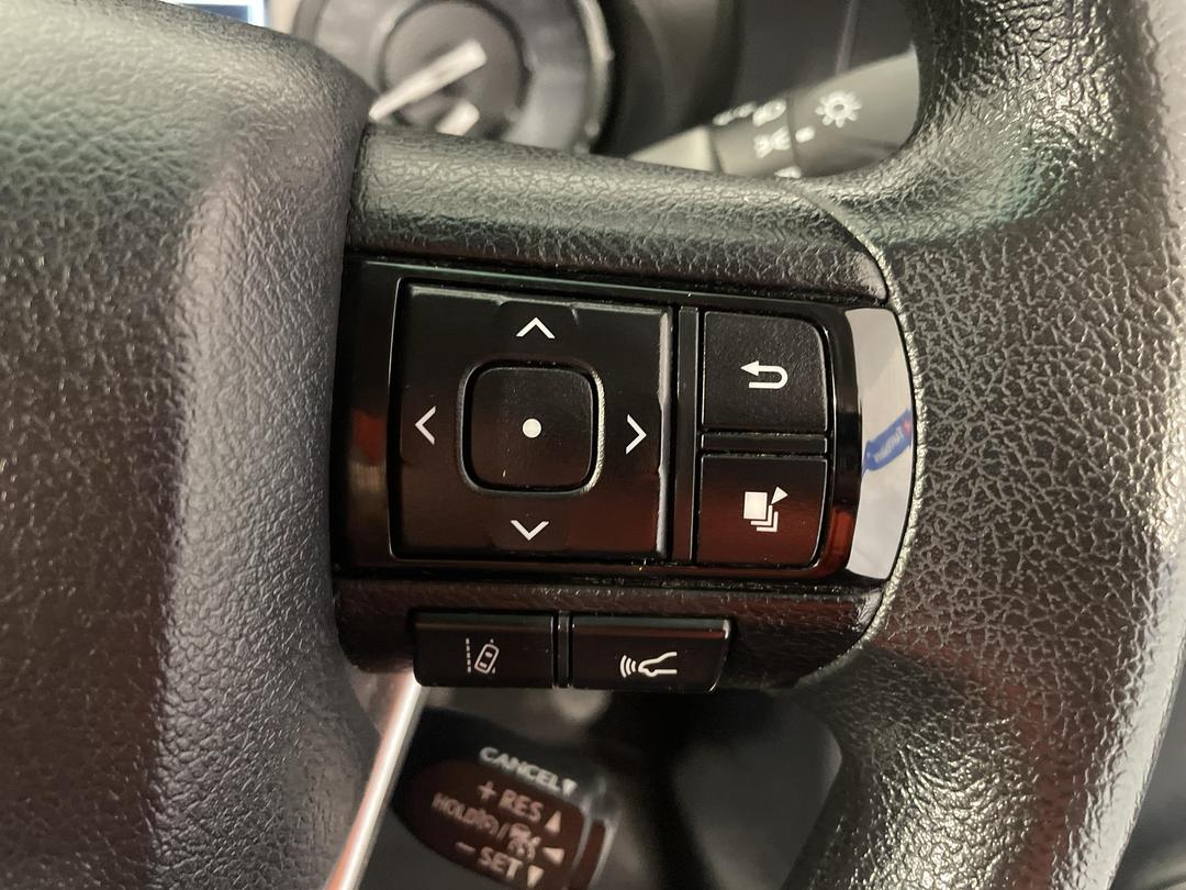 Photo '26' of Toyota Hilux