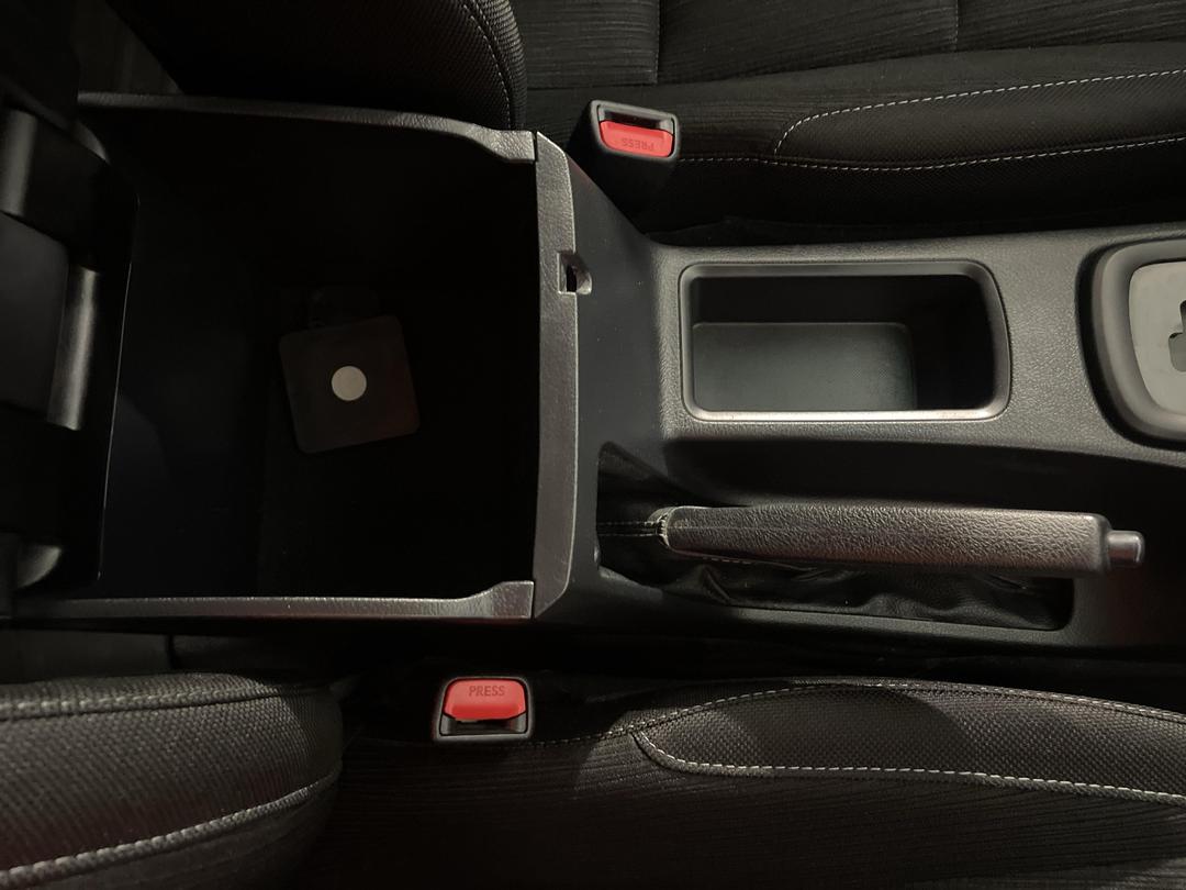 Photo '33' of Toyota Hilux