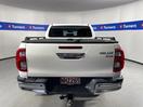 Thumbnail '6' of Toyota Hilux