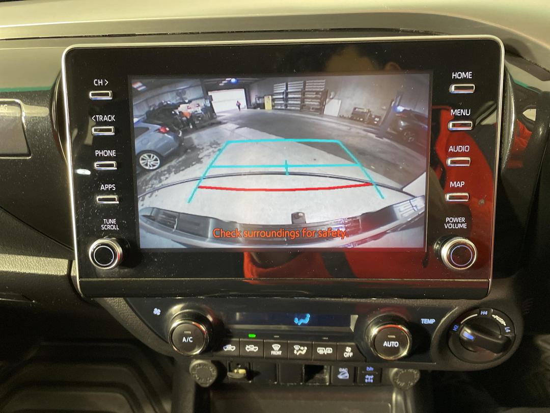 Photo '31' of Toyota Hilux