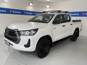 Photo '4' of Toyota Hilux