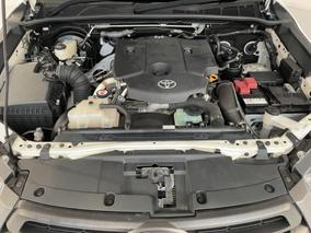 Photo '13' of Toyota Hilux