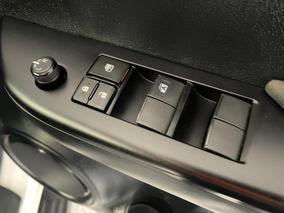 Photo '24' of Toyota Hilux