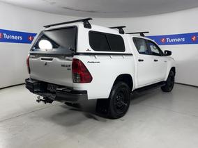 Photo '7' of Toyota Hilux