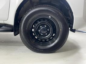 Photo '9' of Toyota Hilux
