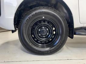 Photo '10' of Toyota Hilux