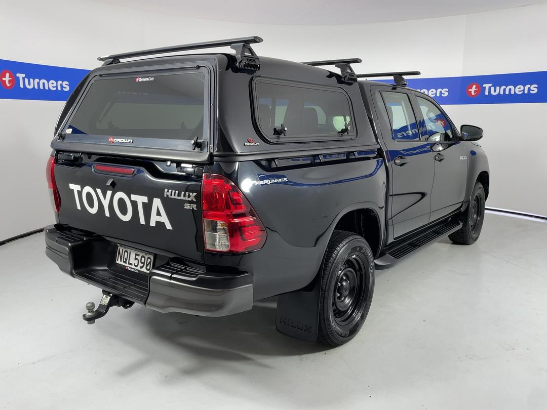 Photo '7' of Toyota Hilux