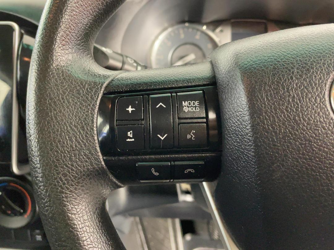 Photo '26' of Toyota Hilux
