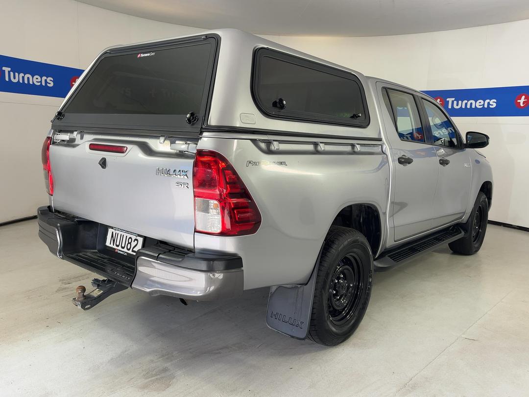 Photo '7' of Toyota Hilux