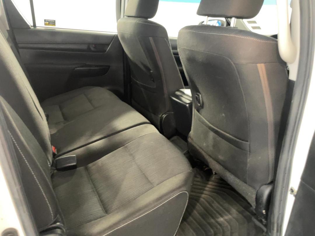 Photo '20' of Toyota Hilux