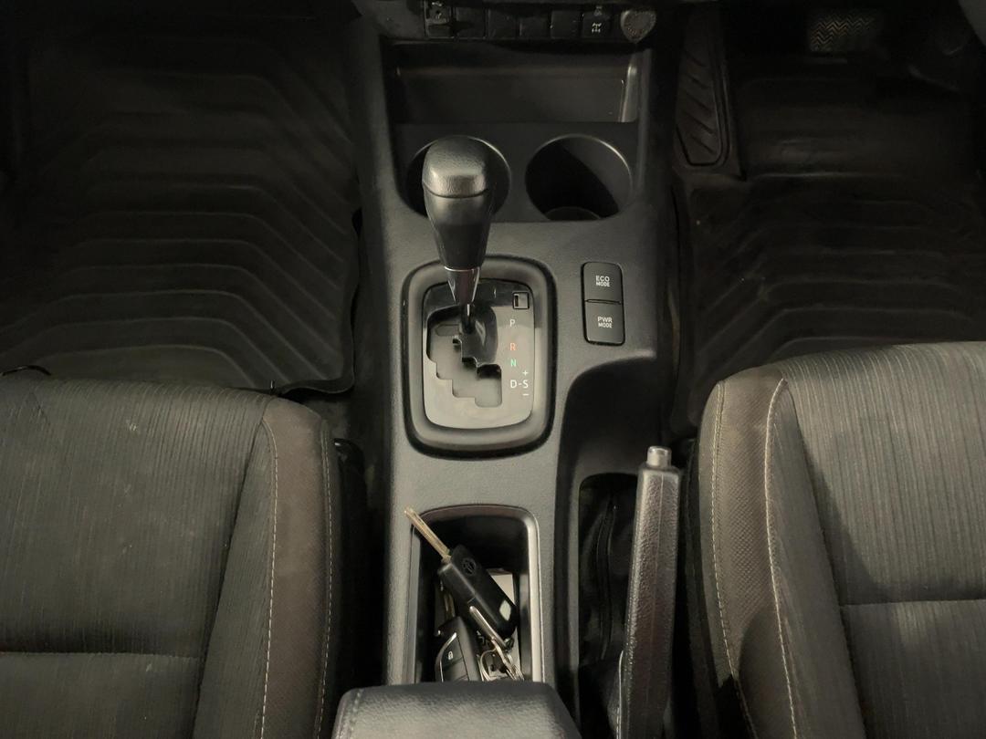 Photo '23' of Toyota Hilux