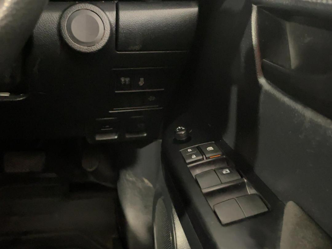 Photo '25' of Toyota Hilux