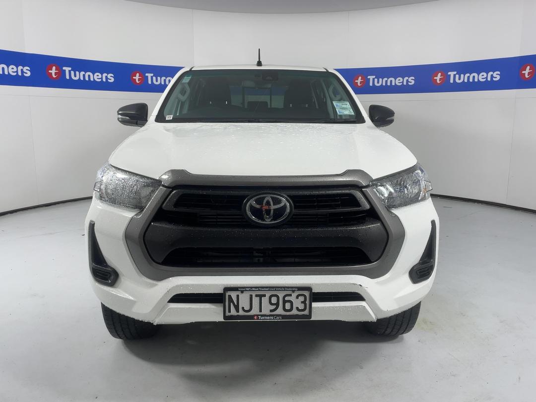 Photo '2' of Toyota Hilux