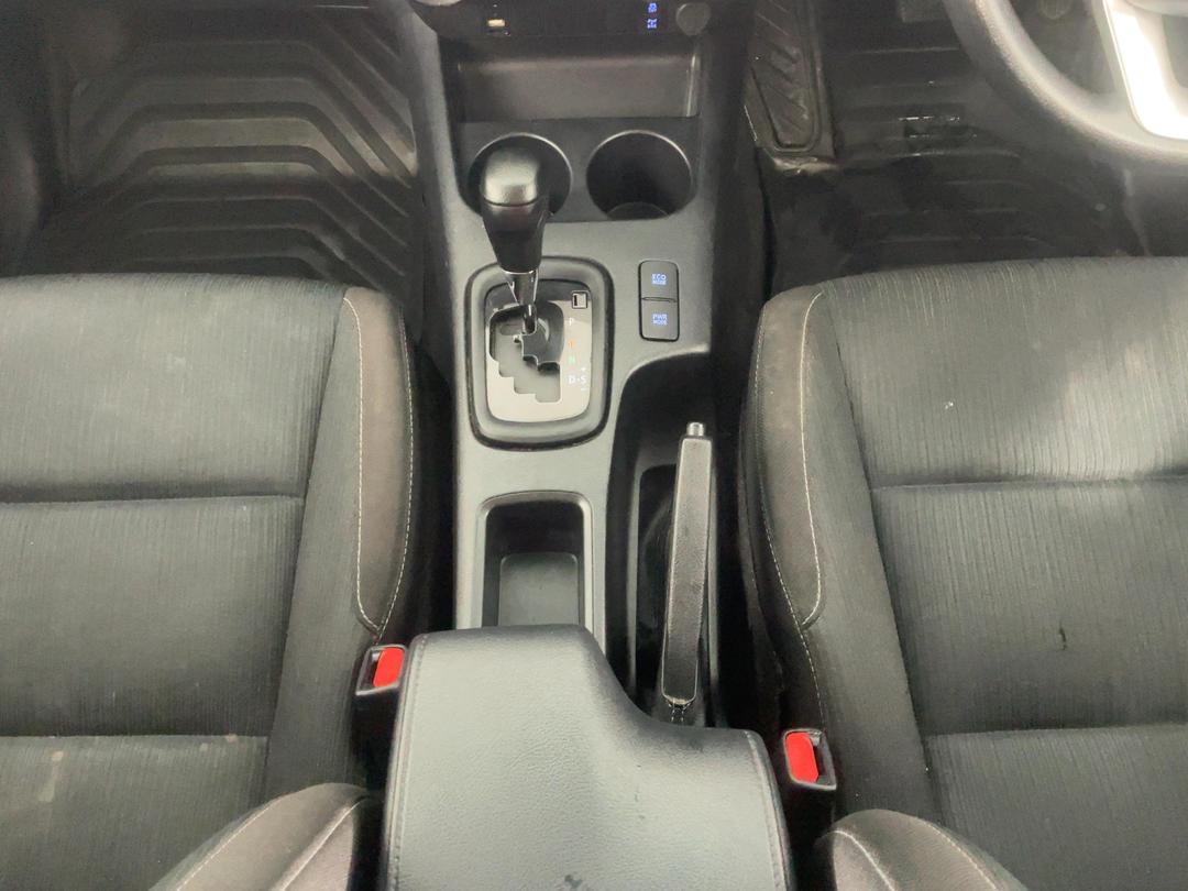 Photo '18' of Toyota Hilux