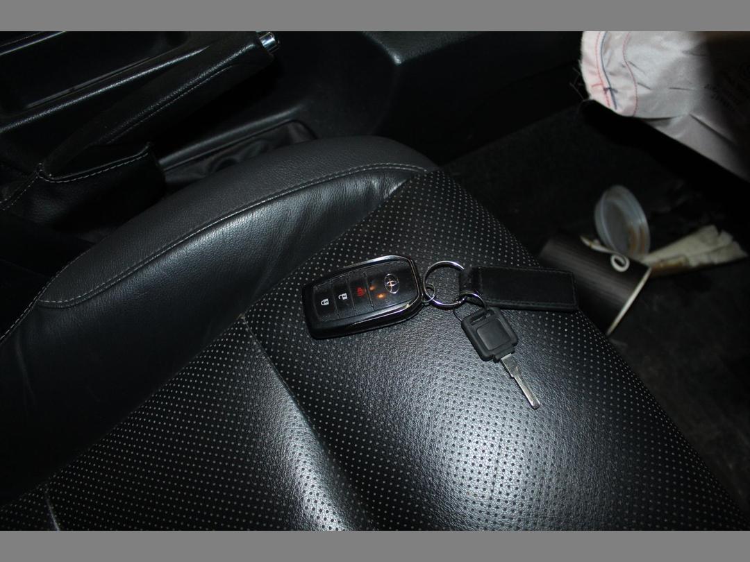 Photo '13' of Toyota Hilux SR5 Cruiser TD DC Photo '13' of Toyota Hilux SR5 Cruiser TD DC