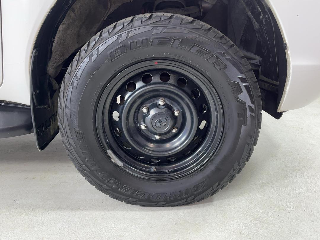 Photo '9' of Toyota Hilux
