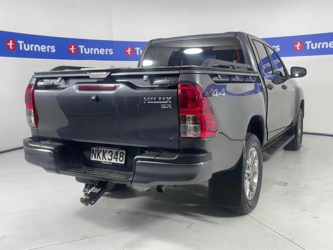 Photo '7' of Toyota Hilux
