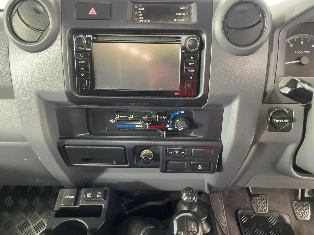 Photo '18' of Toyota Landcruiser