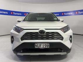 Photo '2' of Toyota Rav4