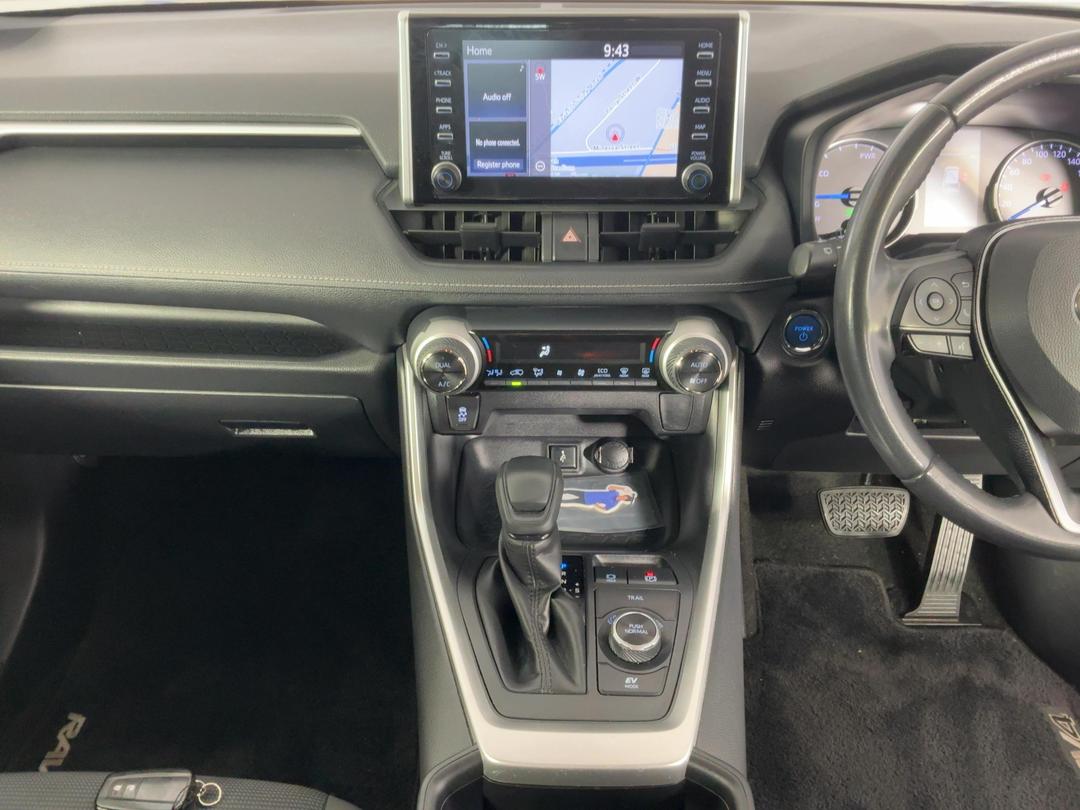 Photo '18' of Toyota Rav4