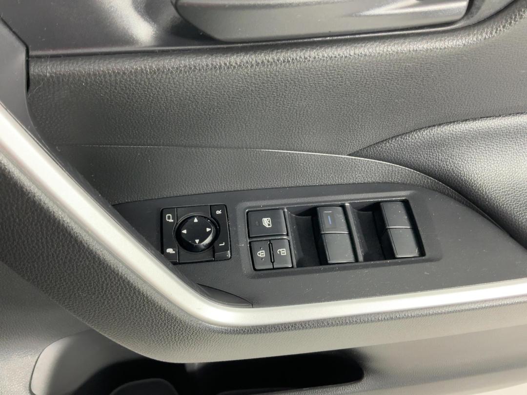 Photo '26' of Toyota Rav4