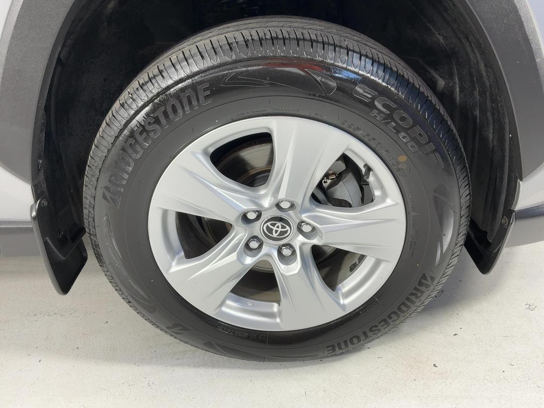 Photo '9' of Toyota Rav4