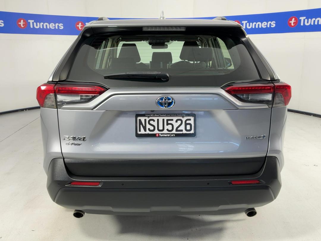 Photo '6' of Toyota Rav4