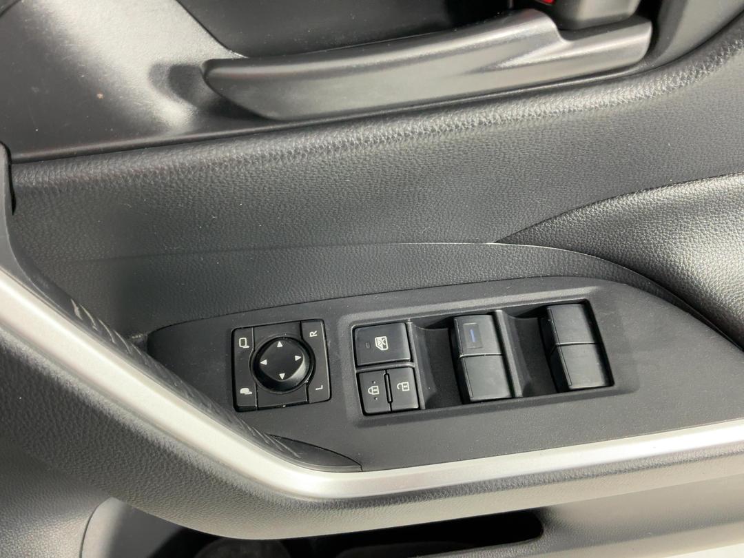 Photo '26' of Toyota Rav4