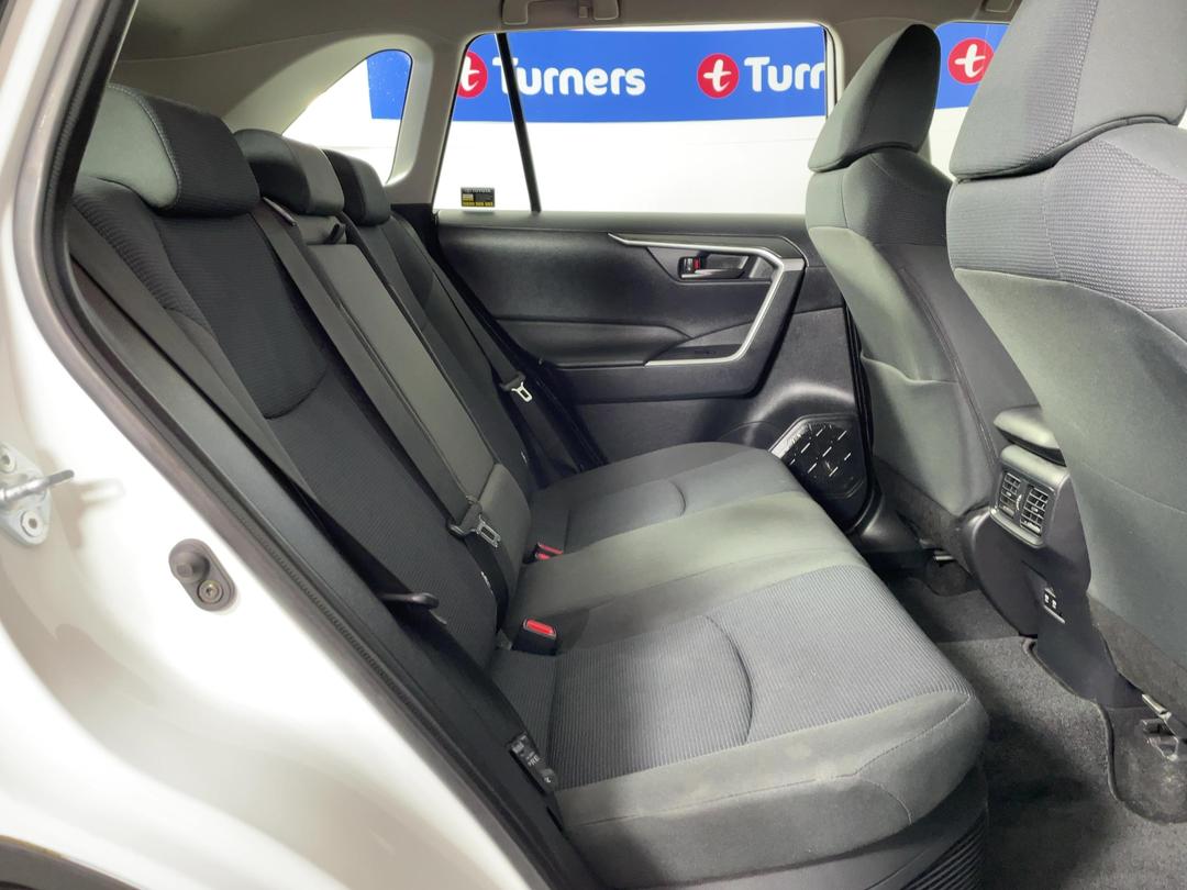 Photo '20' of Toyota Rav4