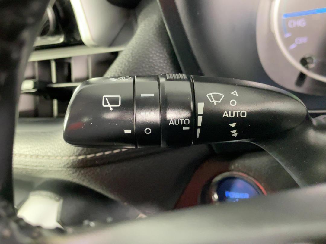 Photo '30' of Toyota Rav4