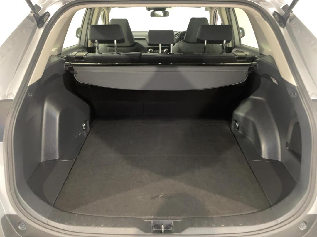 Photo '14' of Toyota Rav4